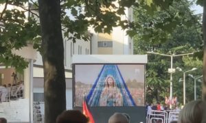 MEDJUGORJE in tempo reale funzioni serali- è il momento dell’Apparizione - in diretta con P. Livio da Medjugorje il Messaggio della Regina della Pace di questo 25623- 42mo Anniversario delle apparizioni