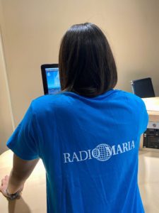 MISSION CREW DI RADIO MARIA MAGLIETTE CAPPELLINI RADIOLINE SHOPPER