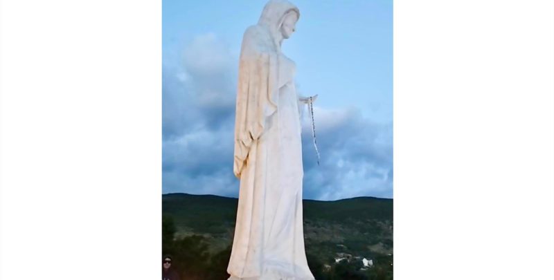 MEDJUGORJE ALBA DI OGGI 30.08.23 SULLA COLLINA DELIE APPARIZIONI
