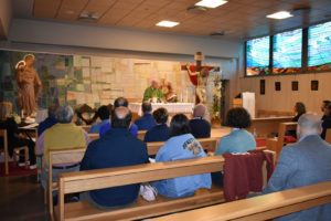 Santa Messa celebrata da Padre Livio - gruppo studi mobili 2023 (25)