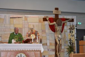 Santa Messa celebrata da Padre Livio - gruppo studi mobili 2023 (37)