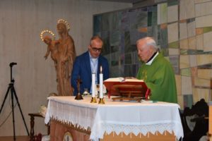 Santa Messa celebrata da Padre Livio - gruppo studi mobili 2023 (47)