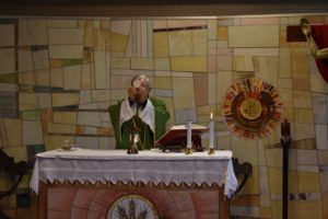 Santa Messa celebrata da Padre Livio - gruppo studi mobili 2023 (54)