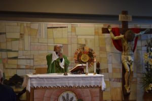 Santa Messa celebrata da Padre Livio - gruppo studi mobili 2023 (58)