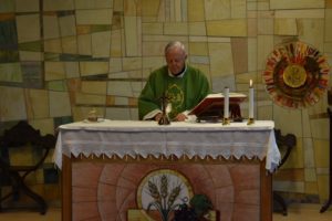 Santa Messa celebrata da Padre Livio - gruppo studi mobili 2023 (71)