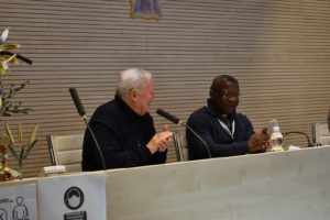 Conferenze-di-Padre-Livio-Origini-e-missione-di-Radio-Maria (19)