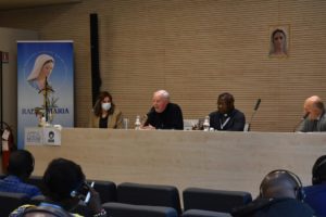 Conferenze-di-Padre-Livio-Origini-e-missione-di-Radio-Maria (53)