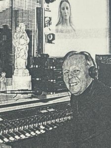 039 Padre Livio