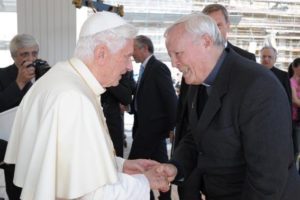 064 Padre Livio con Papa Benedetto XVI
