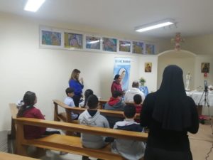 DA RADIO MARIA MEDIO ORIENTE BIMBI PREGANO IL SANTO ROSARIO 