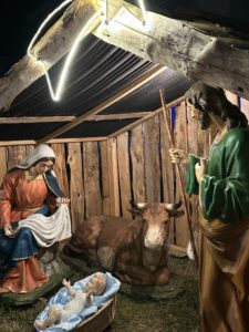 Il presepe esterno di Radio Maria 2023