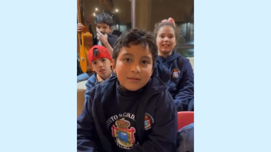 La MISSIONE di OGNI RADIO MARIA continua giorno e notte🙏QUI IN GRUPPO DI RAGAZZI DA RADIO MARIA PARAGUAY