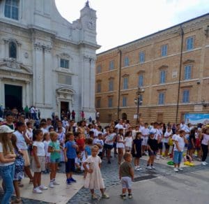 Loreto il Velo di Maria Bambina iniziativa di Radio Maria