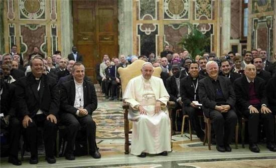 udienza-santo-padre-papa-francesco-sala-clementina-vaticano-5