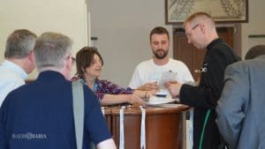 Ritiro spirituale sacerdoti direttori Radio Maria dai vari continenti_22 giugno